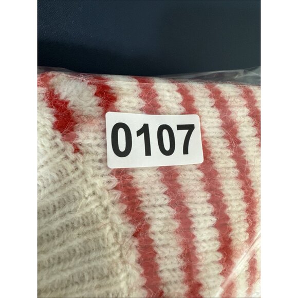 American Eagle Women's M Crew Sweater LS Red Cream Striped EUC - Picture 9 of 10